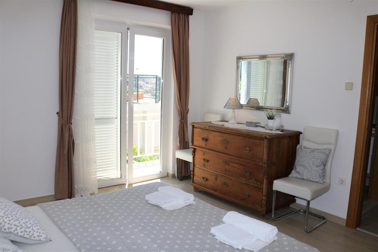 Apartments Irma Baška Voda Εξωτερικό φωτογραφία
