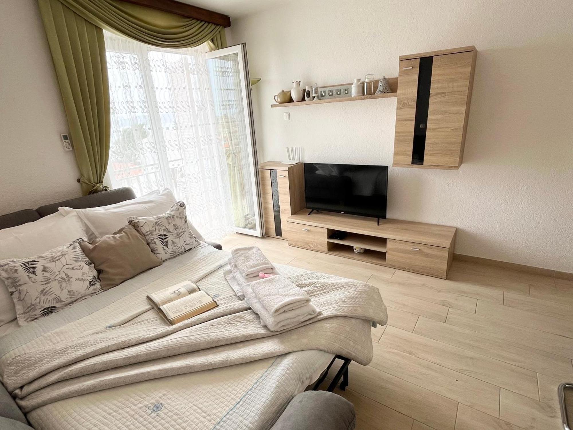 Apartments Irma Baška Voda Εξωτερικό φωτογραφία