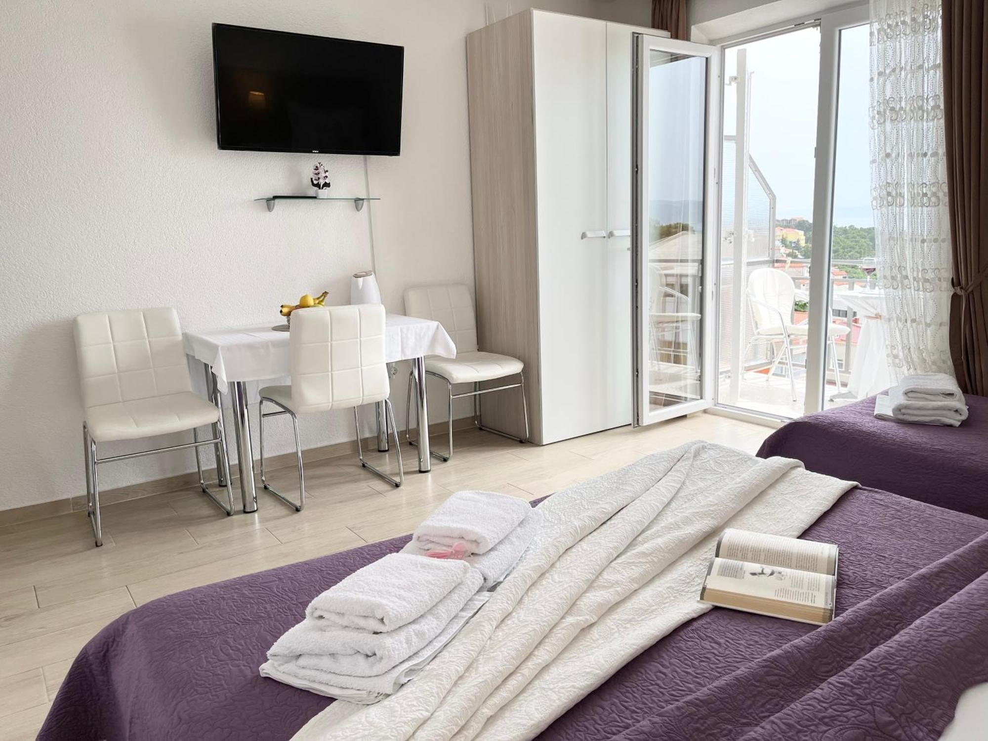 Apartments Irma Baška Voda Εξωτερικό φωτογραφία