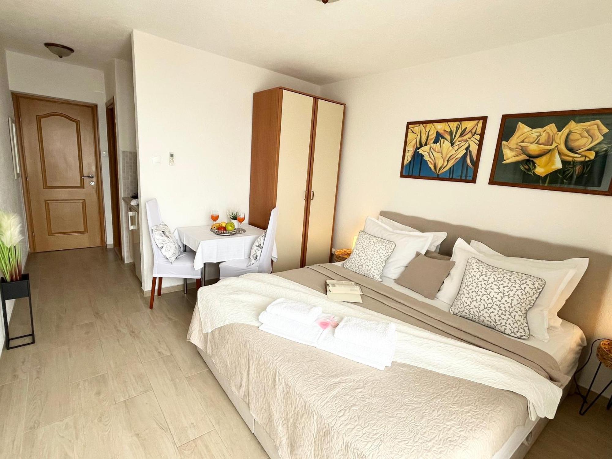 Apartments Irma Baška Voda Εξωτερικό φωτογραφία