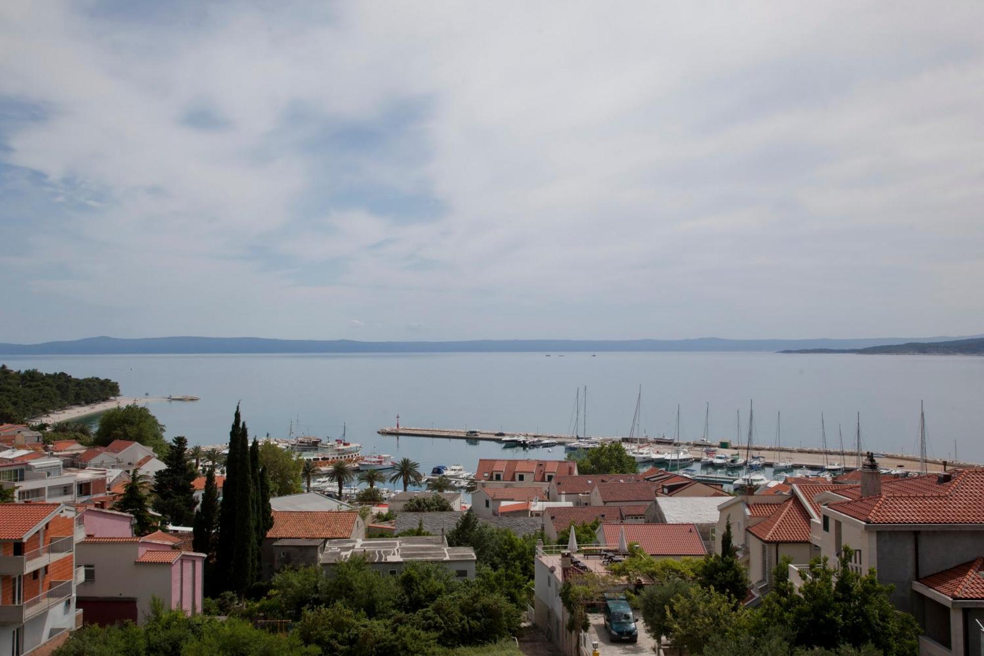 Apartments Irma Baška Voda Εξωτερικό φωτογραφία