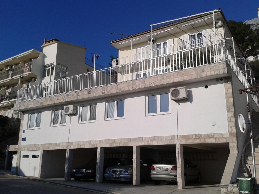 Apartments Irma Baška Voda Εξωτερικό φωτογραφία