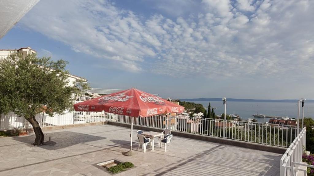 Apartments Irma Baška Voda Εξωτερικό φωτογραφία