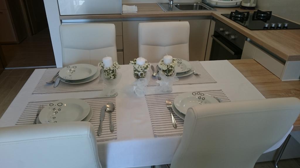 Apartments Irma Baška Voda Εξωτερικό φωτογραφία